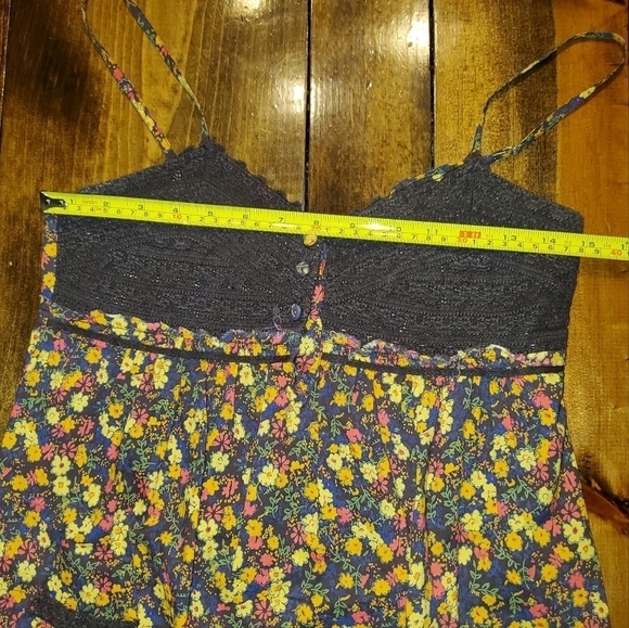 Fire Floral Tanktop Earthtones Medium - Picture 5 of 10